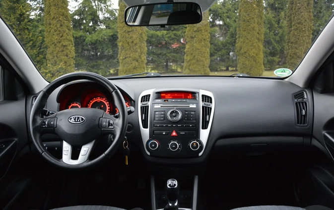 Kia Ceed cena 19999 przebieg: 170000, rok produkcji 2010 z Szczekociny małe 436